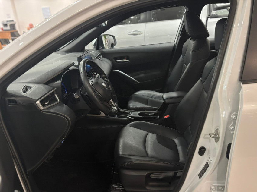 toyota corolla cross xre 2.0  flex automatico7