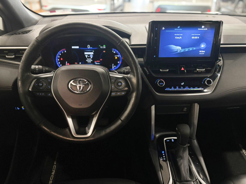 toyota corolla cross xre 2.0  flex automatico11