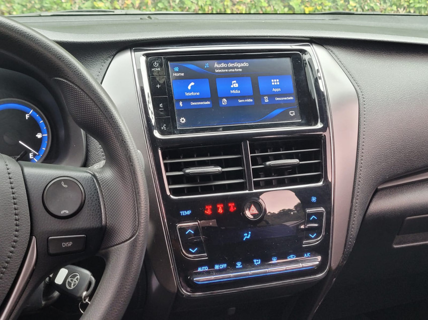 baixa km! - toyota yaris xl sedan 1.5 flex  automatico13