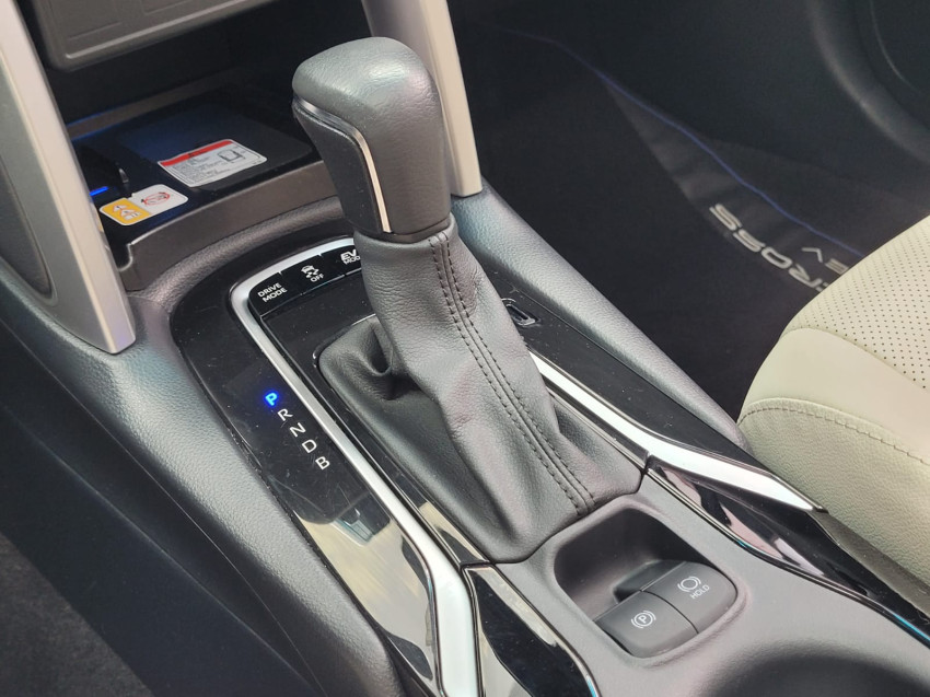 baixa km! - toyota corolla cross xrx 1.8  automatico (hibrido)15