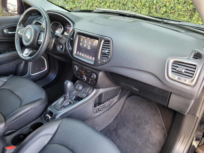 jeep compass longitude 2.0 4x4 dies.  automatico16
