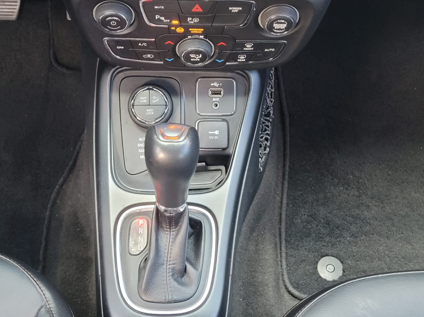 jeep compass longitude 2.0 4x4 dies.  automatico15