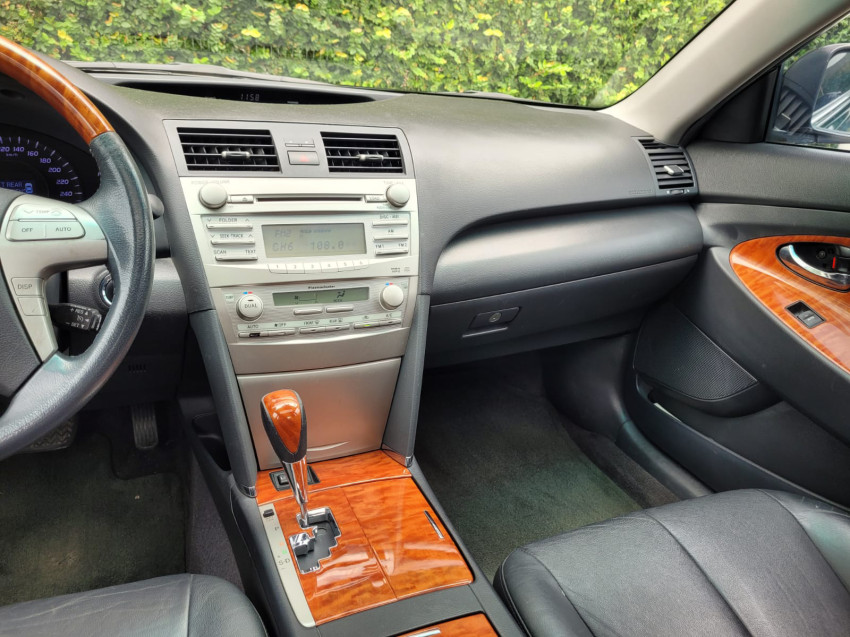 toyota camry xle 3.5  automatico10