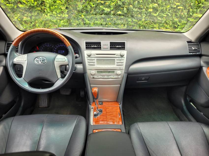 toyota camry xle 3.5  automatico6