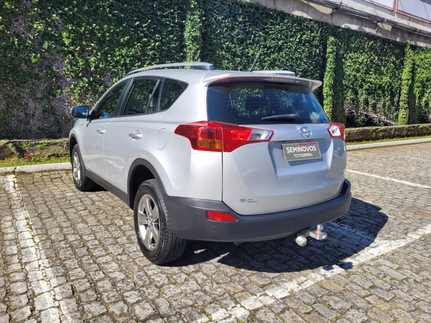 toyota rav4 2.0 4x4  automatico5