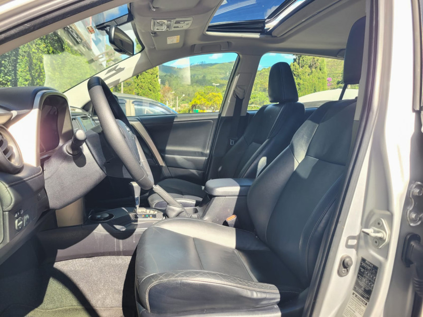 toyota rav4 2.0 4x4  automatico7