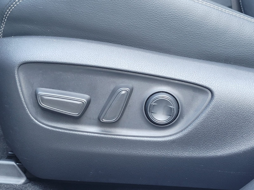 toyota rav4 2.5 sx connect 4x4 automatico (hibrido)17