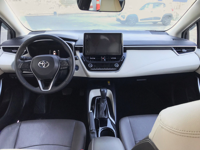 toyota corolla altis prem. 1.8 automatico (hibrido)6