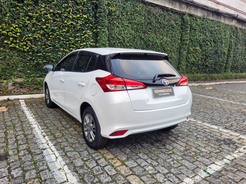 toyota yaris xl plus con. 1.5 flex  automatico5