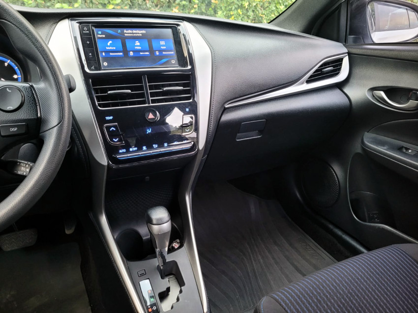 toyota yaris xl plus con. 1.5 flex  automatico11