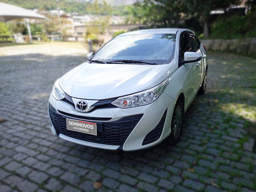 toyota yaris xl plus con. 1.5 flex  automatico1