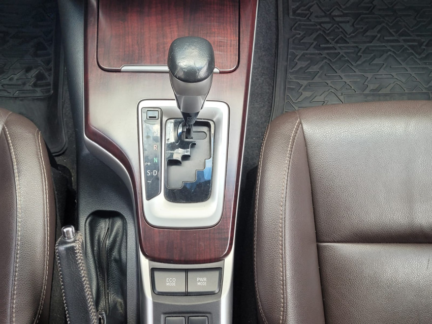 toyota hilux sw4 srx 4x4 2.8  dies. automatico15