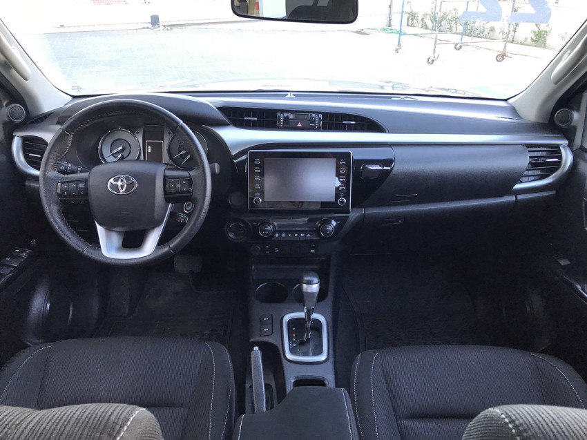 baixa km! - toyota hilux cd sr 4x4 2.8  diesel automatico6