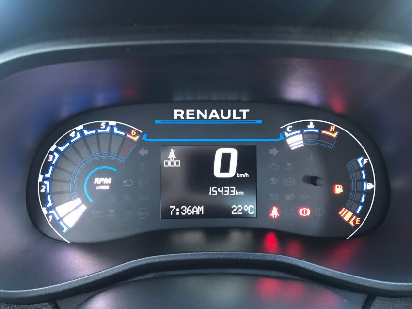 baixa km! - renault kwid zen 1.0 flex  manual9