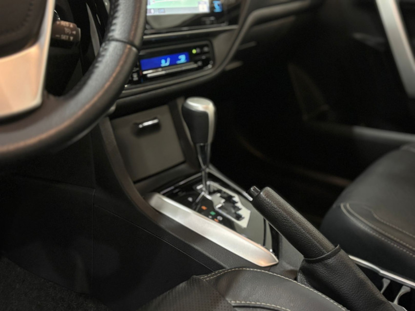 baixa km! - toyota corolla xei 2.0 flex  automatico14