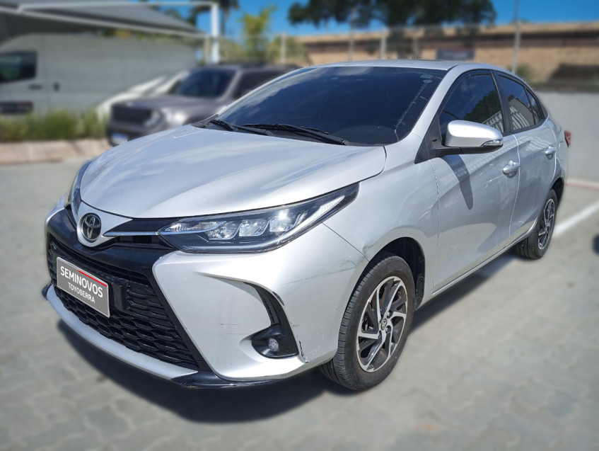 baixa km! - toyota yaris xls sedan 1.5 flex  automatico1