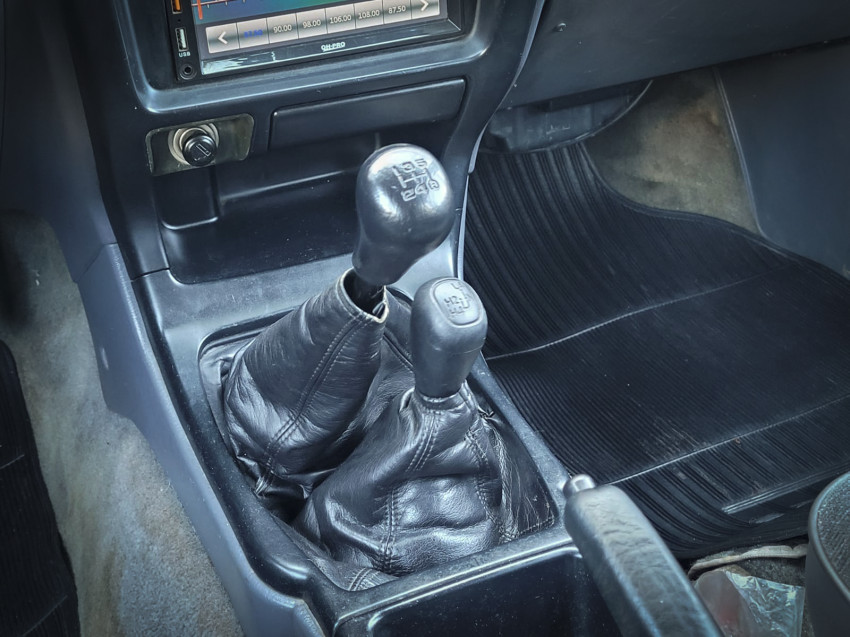 toyota hilux sw4 4x4 3.0  tb diesel12