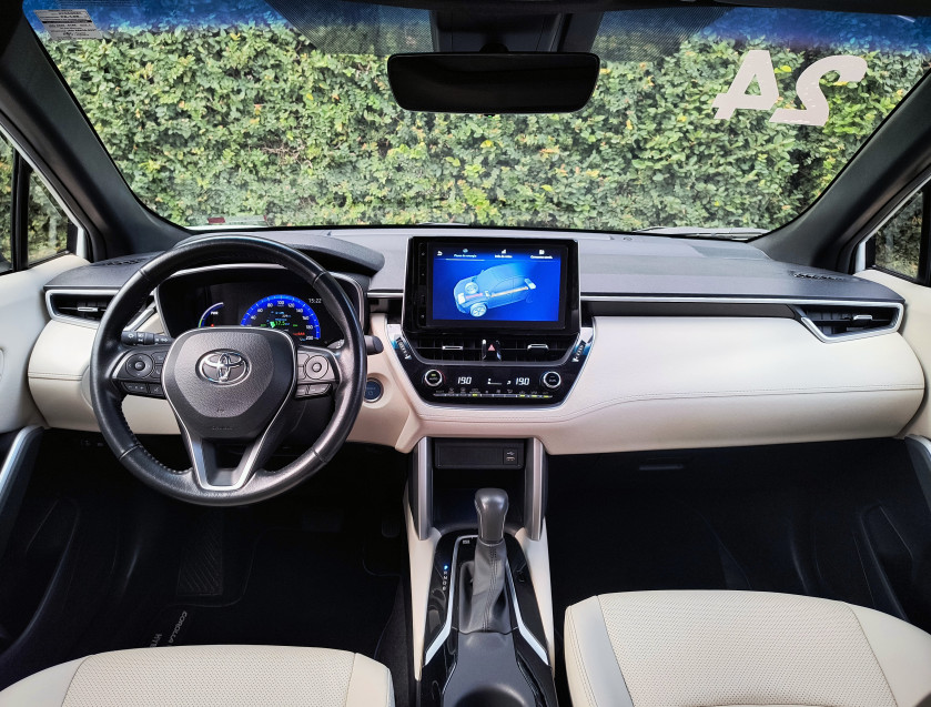 toyota corolla cross xrx 1.8  automatico (hibrido)6