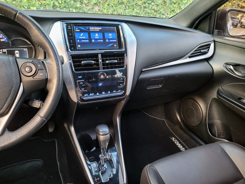 toyota yaris xls connect 1.5 flex  automatico12