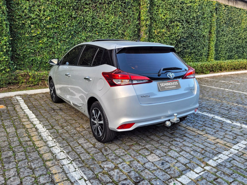 toyota yaris xls connect 1.5 flex  automatico5