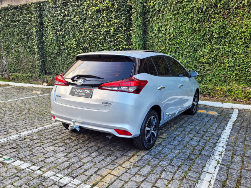 toyota yaris xls connect 1.5 flex  automatico4