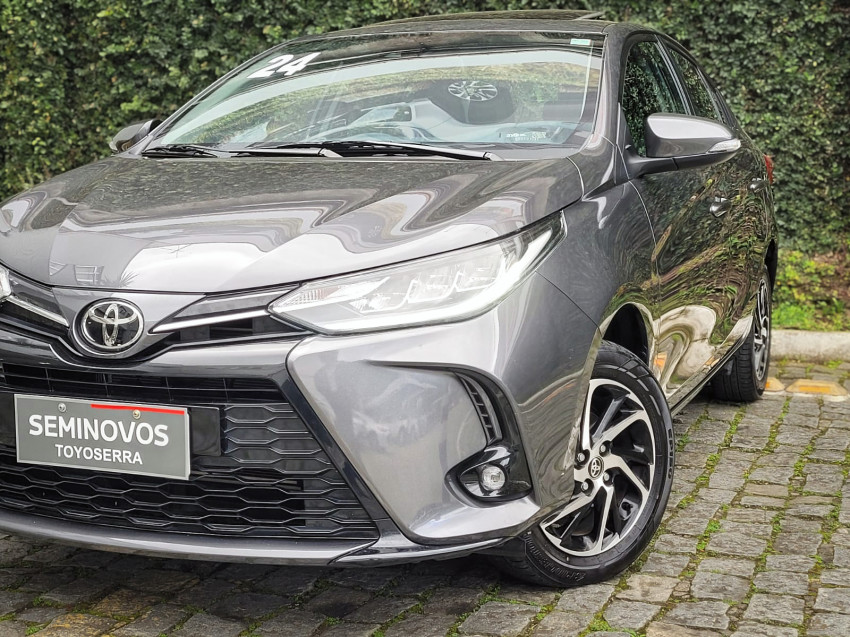 baixa km! - toyota yaris xls sedan 1.5 flex  automatico19