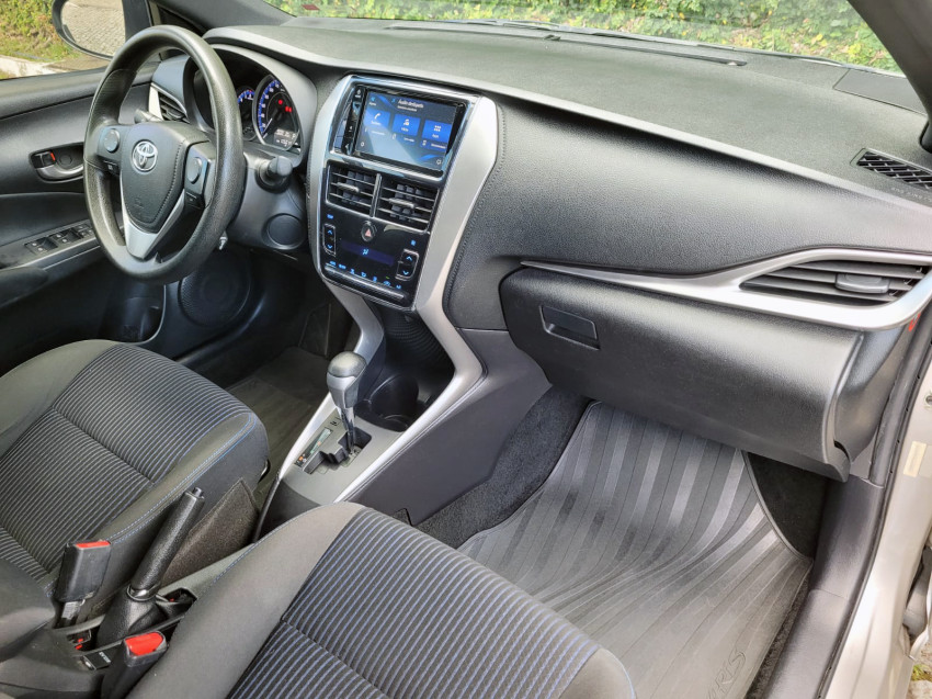 toyota yaris xl plus con. 1.5 flex  automatico13