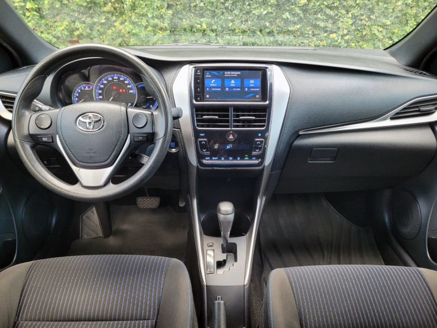 toyota yaris xl plus con. 1.5 flex  automatico6