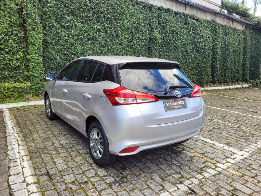 toyota yaris xl plus con. 1.5 flex  automatico5