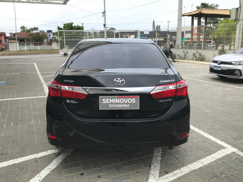 toyota corolla dynamic 2.0 flex  automatico12