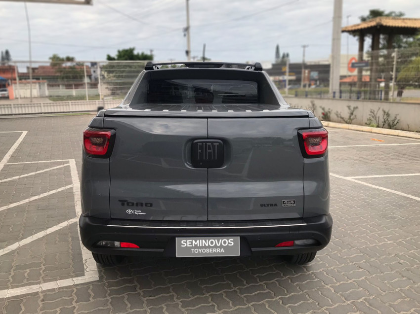 fiat toro ultra 2.0  4x4 tb diesel automatico12