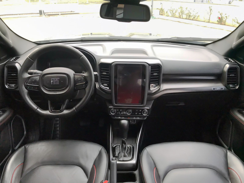 fiat toro ultra 2.0  4x4 tb diesel automatico6