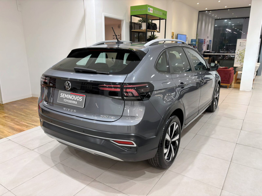 volkswagen nivus highline 1.0 200 tsi flex automatico4