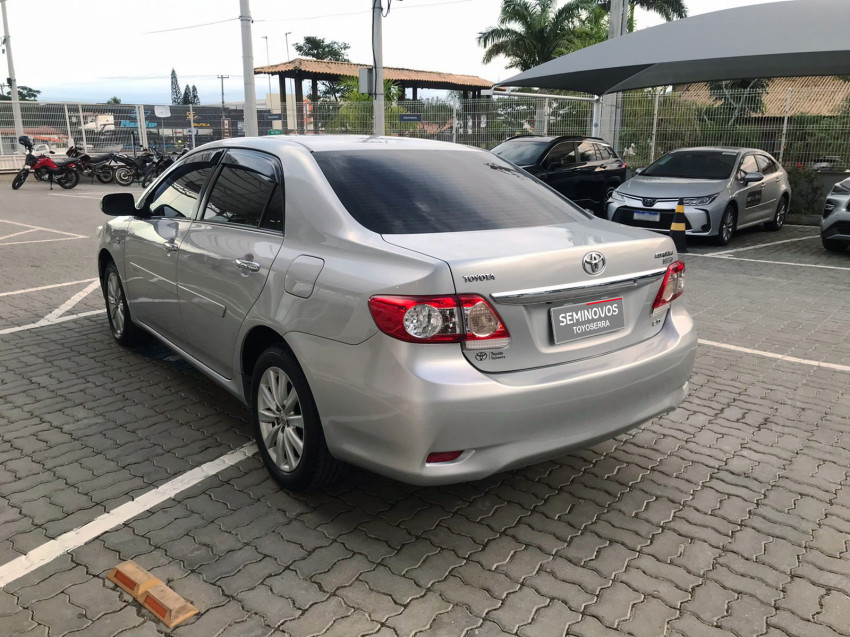 toyota corolla altis/a.premiu. 2.0 flex  automatico5