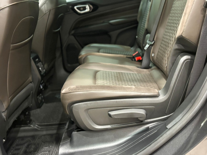 jeep commander overland t270 1.3 tb flex automatico21