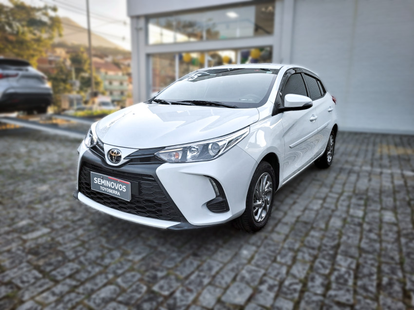 baixa km! - toyota yaris xs 1.5 flex  automatico2