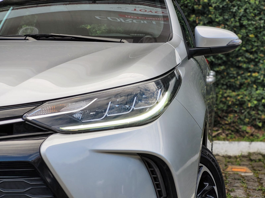 baixa km! - toyota yaris xls 1.5 flex  automatico17