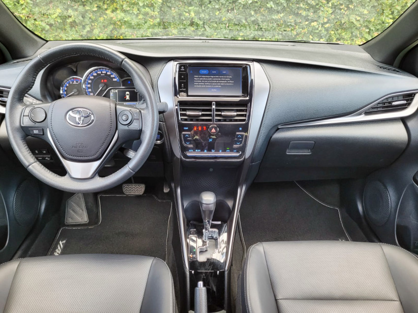 baixa km! - toyota yaris xls 1.5 flex  automatico6
