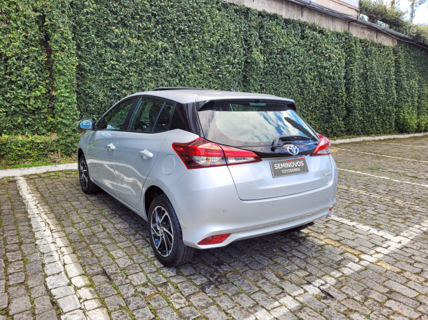 baixa km! - toyota yaris xls 1.5 flex  automatico5