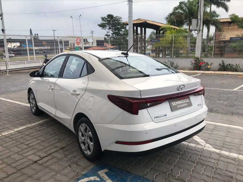 baixa km! - hyundai hb20s comfort 1.0 flex  manual5