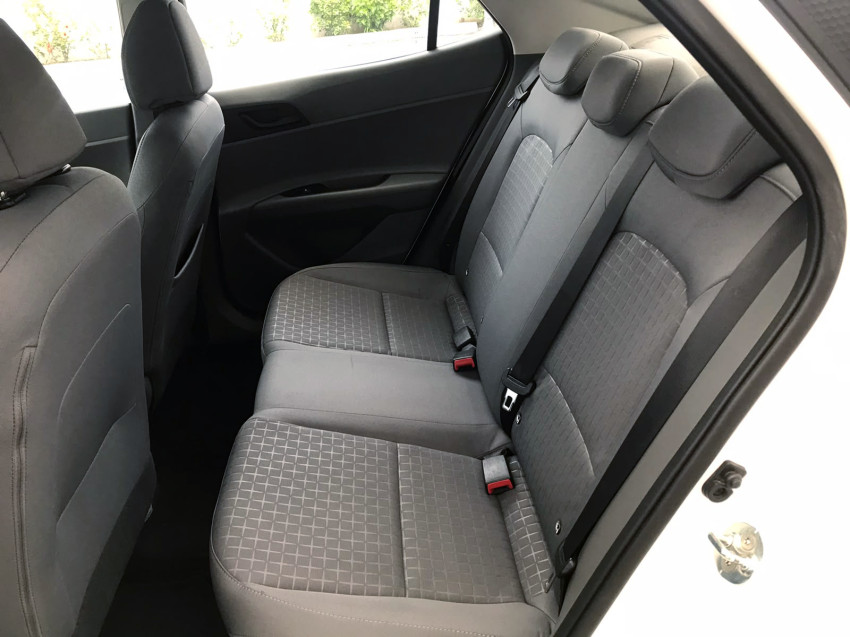baixa km! - hyundai hb20s comfort 1.0 flex  manual8