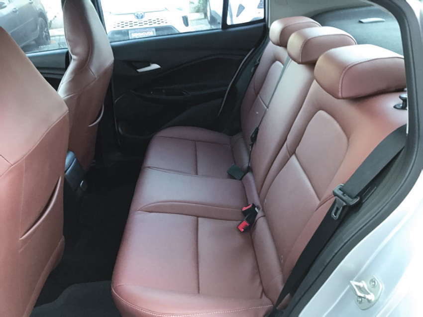 baixa km! - chevrolet onix sedan plus lt 1.0  tb flex automatico8