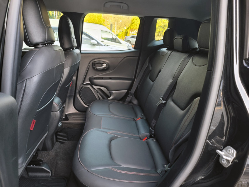 jeep renegade trailhawk t270 1.3 tb flex automatico8