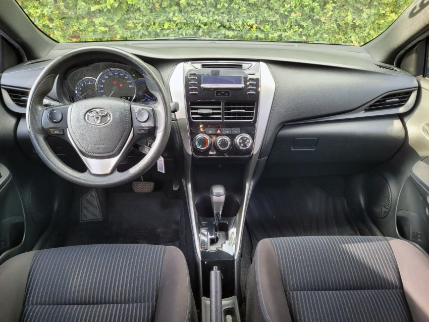 baixa km! - toyota yaris xl 1.3 flex  automatico6