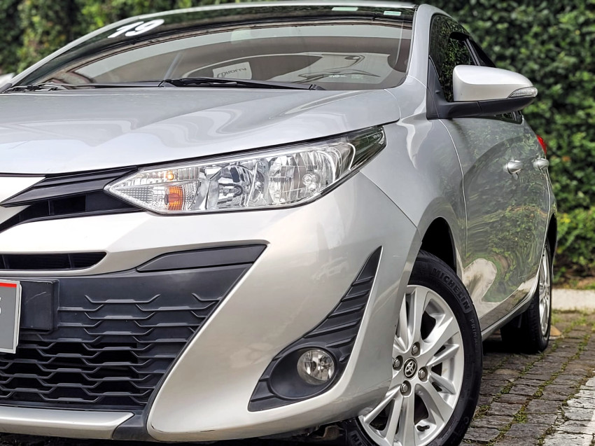 baixa km! - toyota yaris xl 1.3 flex  automatico14