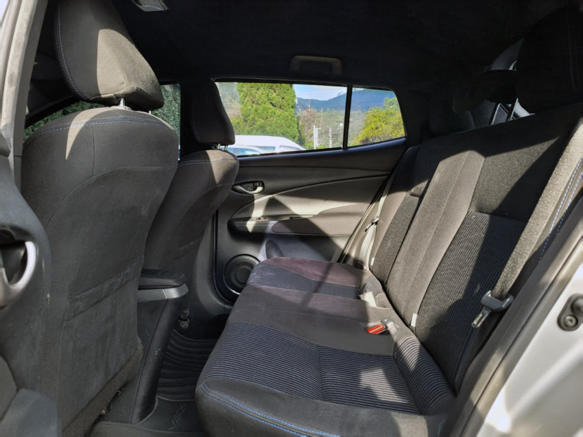 baixa km! - toyota yaris xl 1.3 flex  automatico8