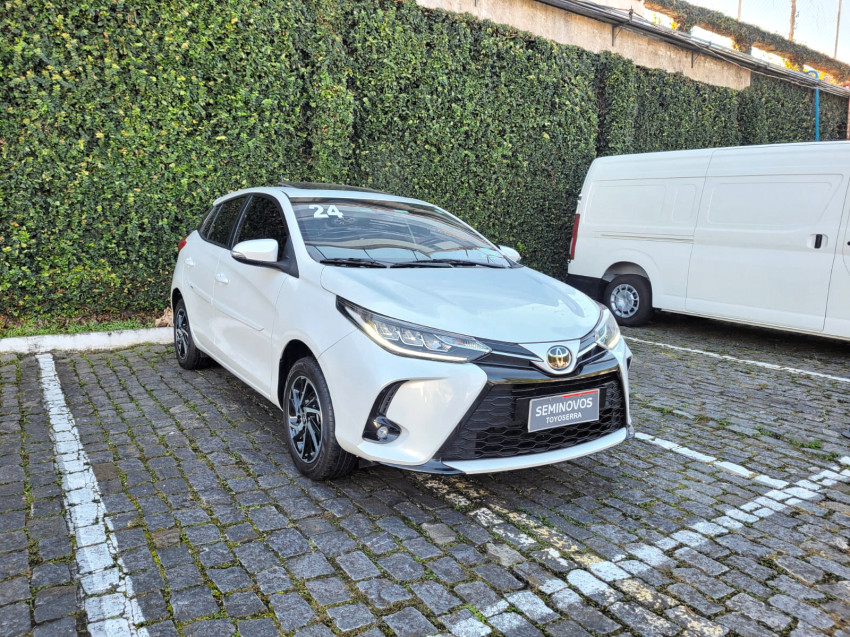 toyota yaris xls 1.5 flex  automatico3