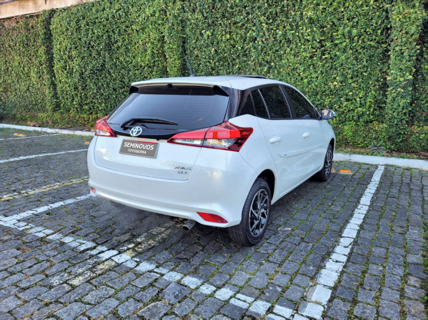 toyota yaris xls 1.5 flex  automatico4