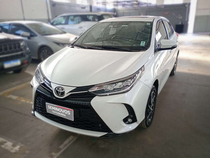 toyota yaris xls 1.5 flex  automatico1