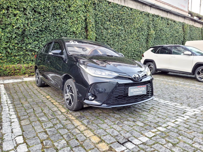 baixa km! - toyota yaris xls sedan 1.5 flex  automatico3